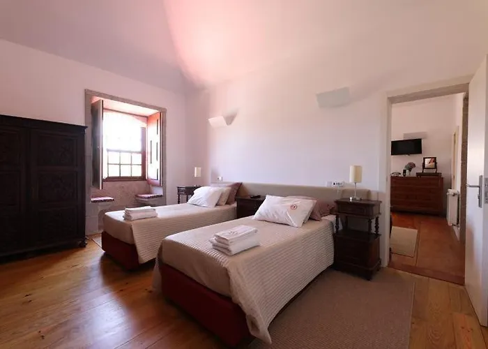 Casa Da Torre * Sobrosa